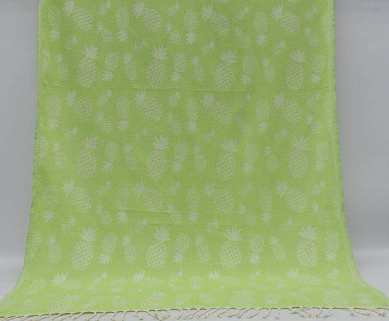 Pineapple Green 100% Cotton Towel