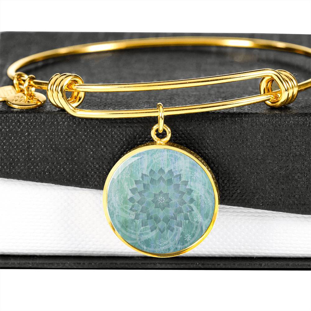 The Ocean Hues Bangle Bracelet