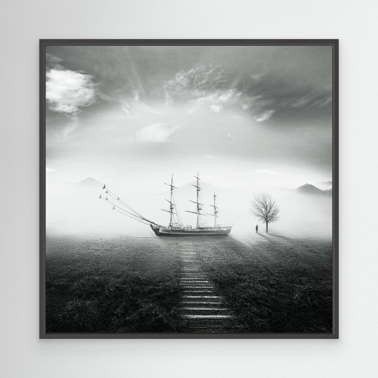 Canvas Print - Help by Hadi Malijani