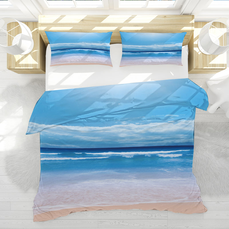 Peace of the Beach Reversible Bed Cover Set