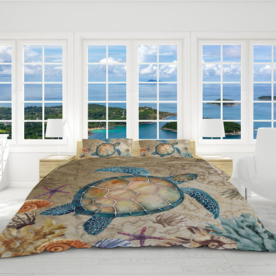 Turtle Island Reversible Bed Cover Set