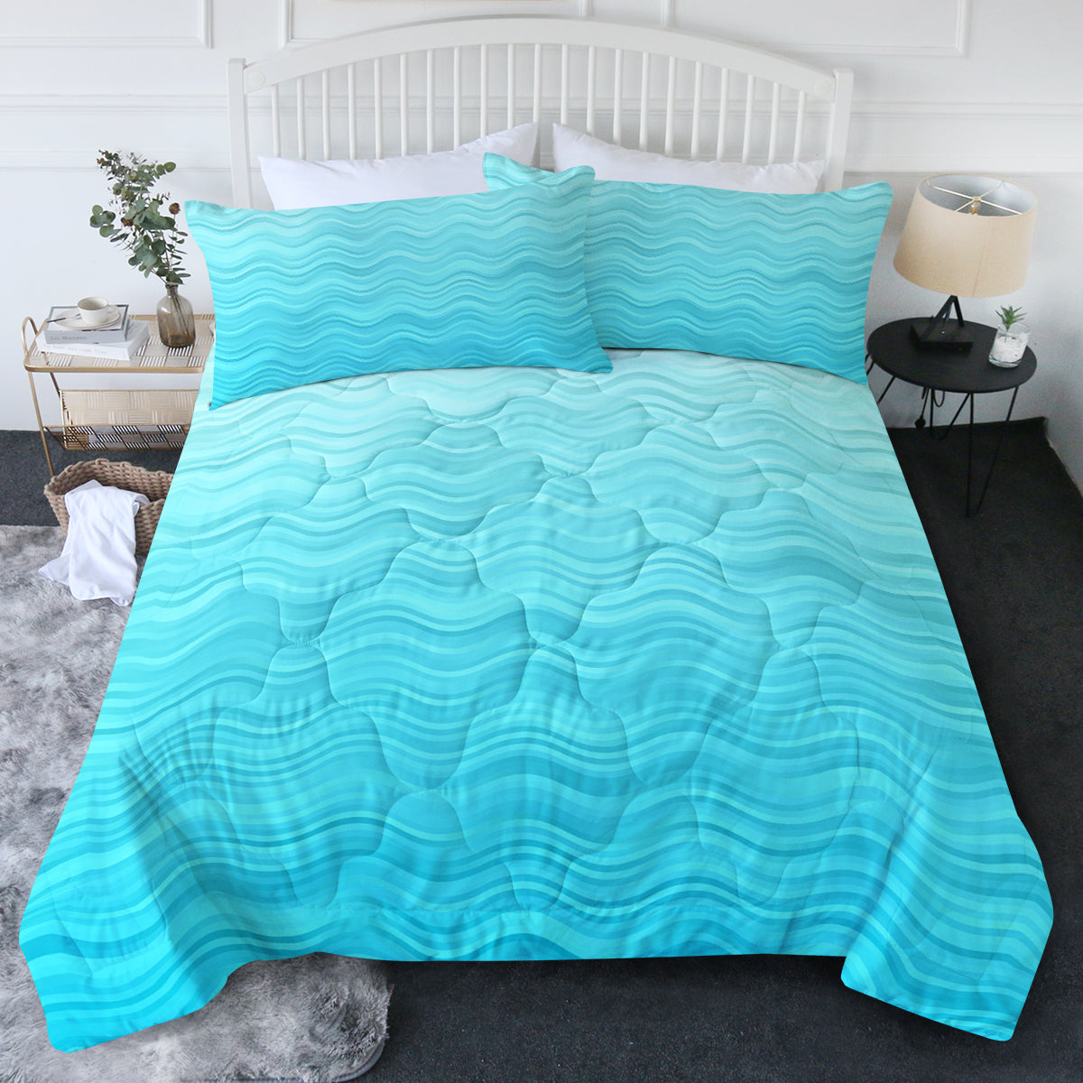 Waves of Blue Comforter Set