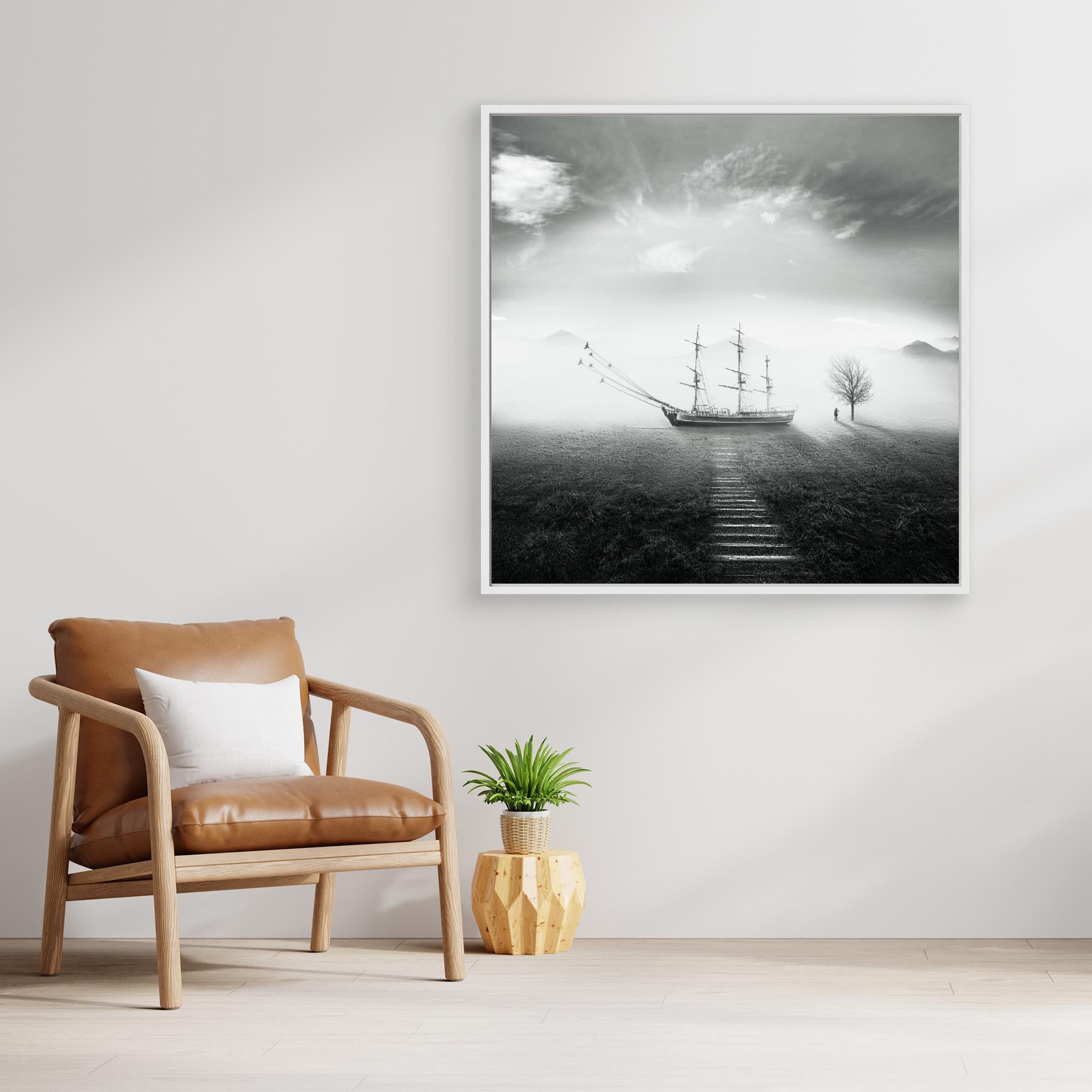 Canvas Print - Help by Hadi Malijani