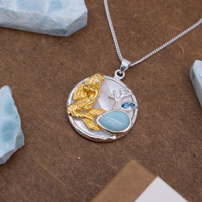 Turtles Palm Tree Necklace