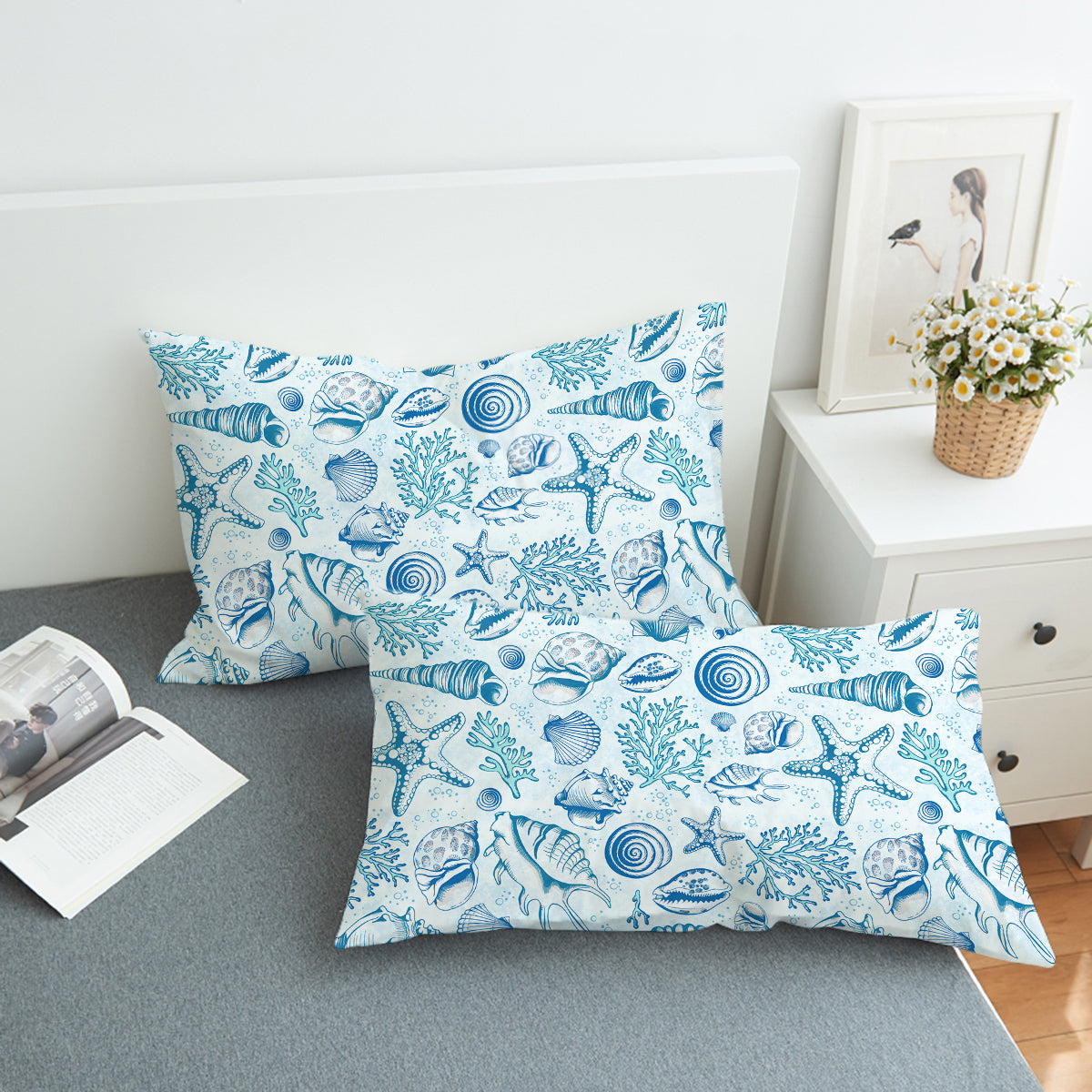 Blue Seashells Comforter with Shams and Pillow Cover