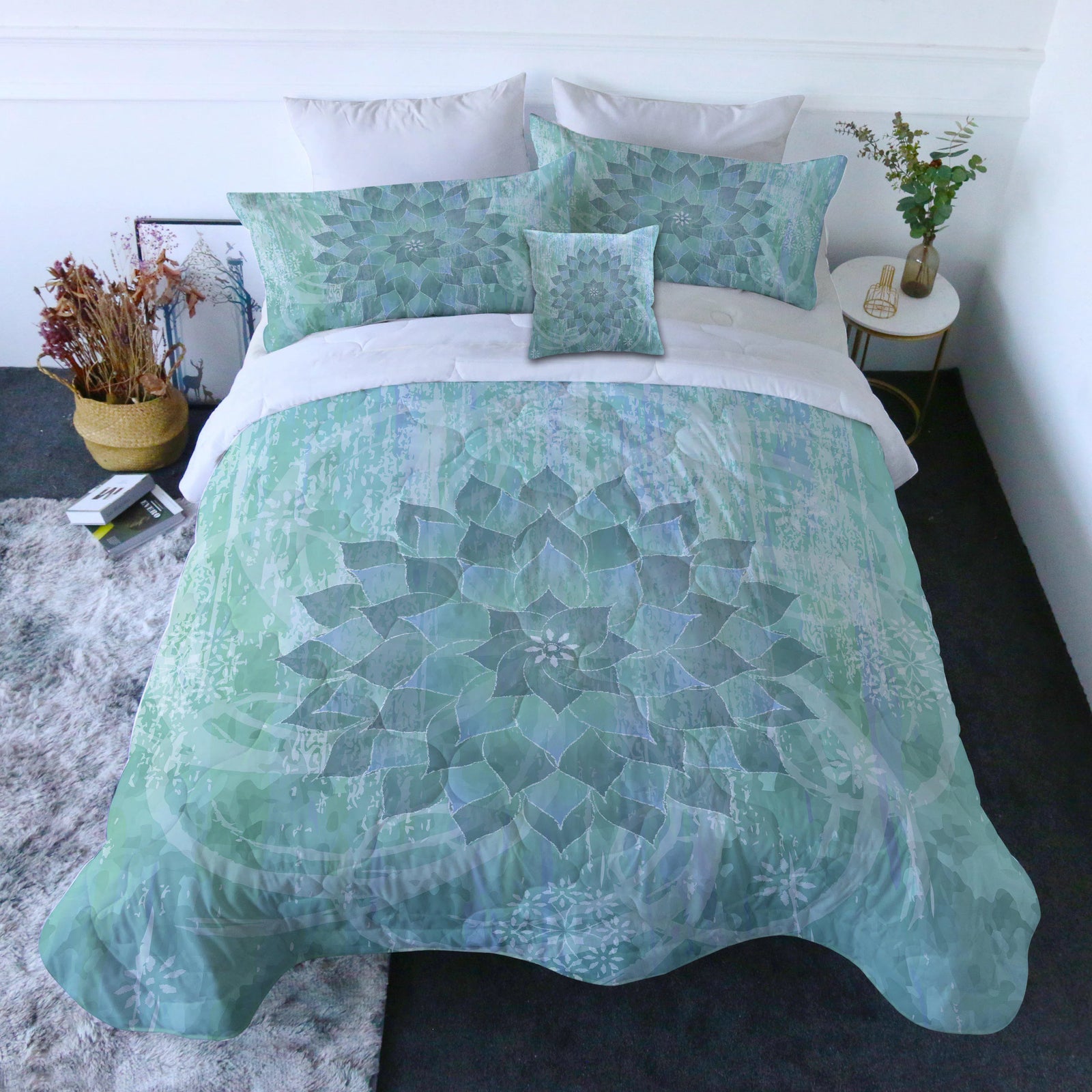 The Ocean Hues Comforter with Shams and Pillow Cover