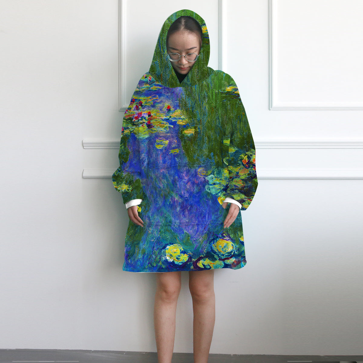 Claude Monet&#39;s Water Lilies Wearable Blanket Hoodie