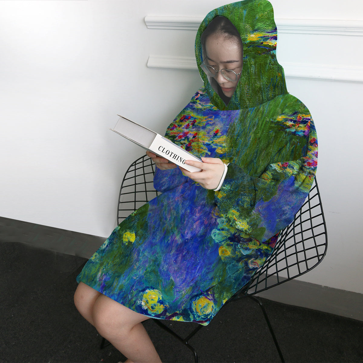 Claude Monet&#39;s Water Lilies Wearable Blanket Hoodie