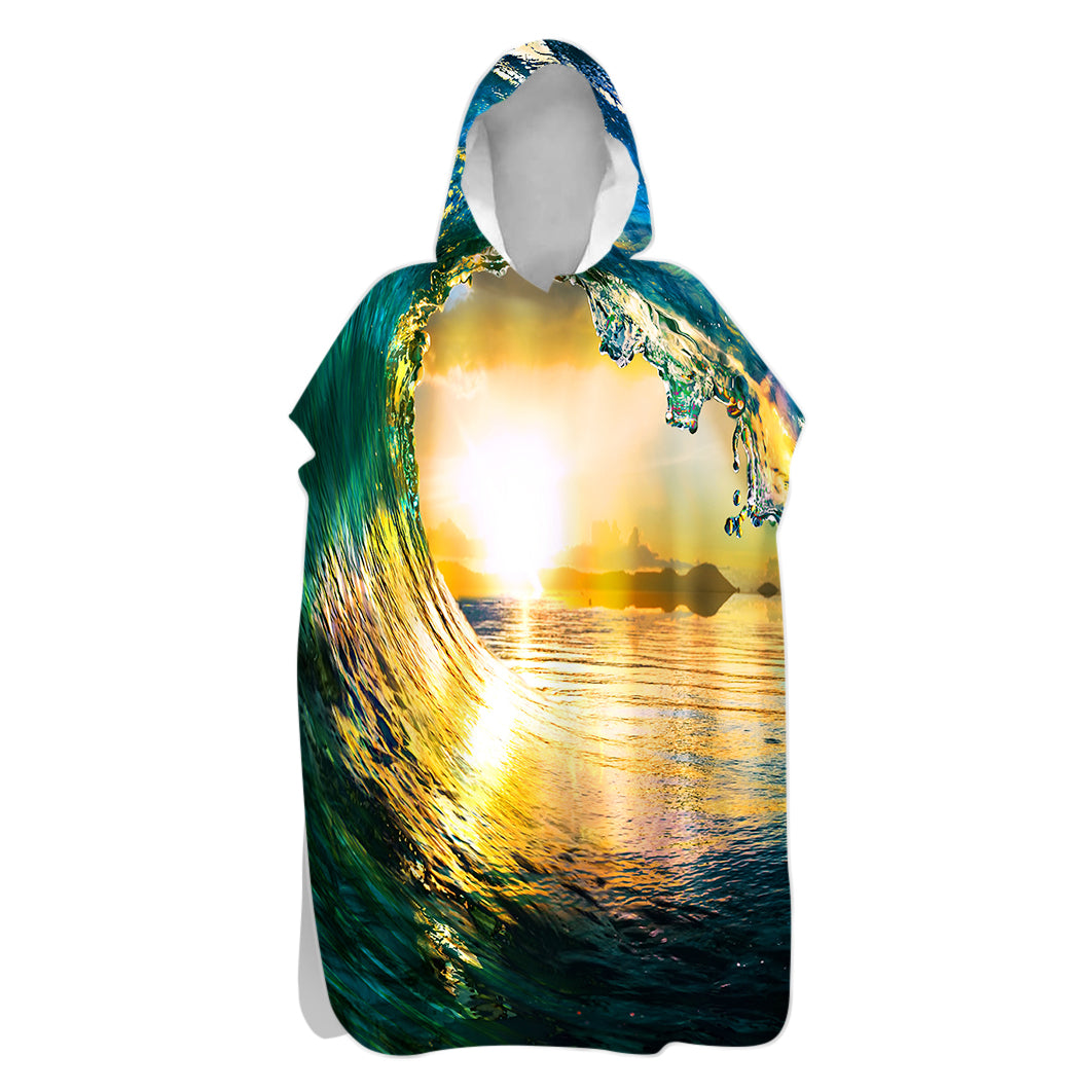 The Eye of the Ocean Hooded Beach Poncho