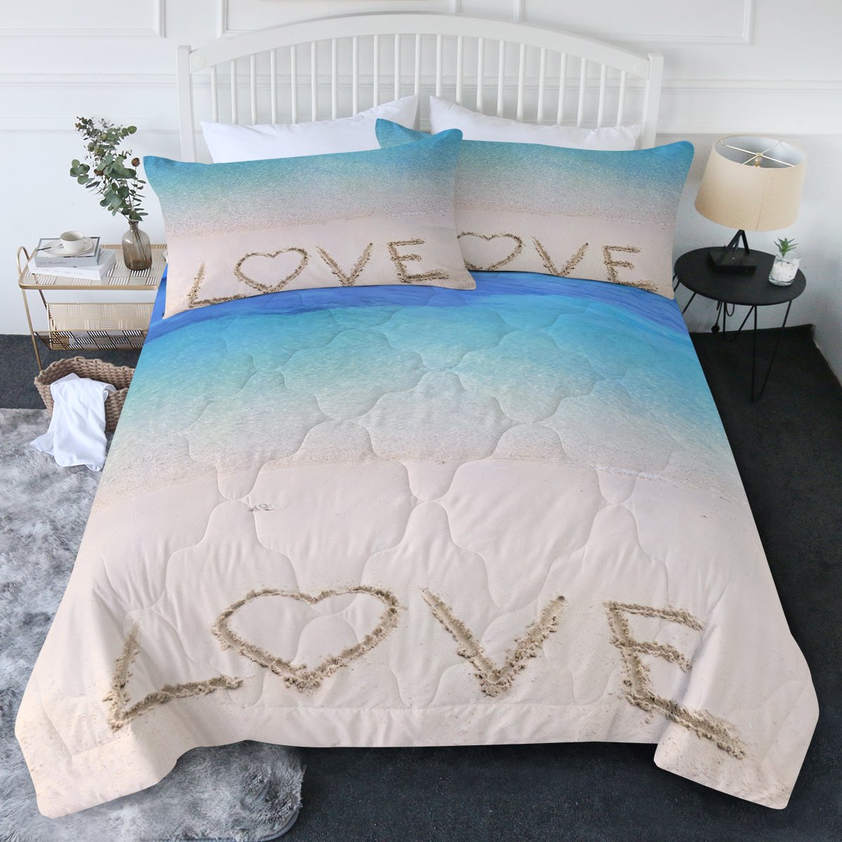 Sandy Love Comforter Set