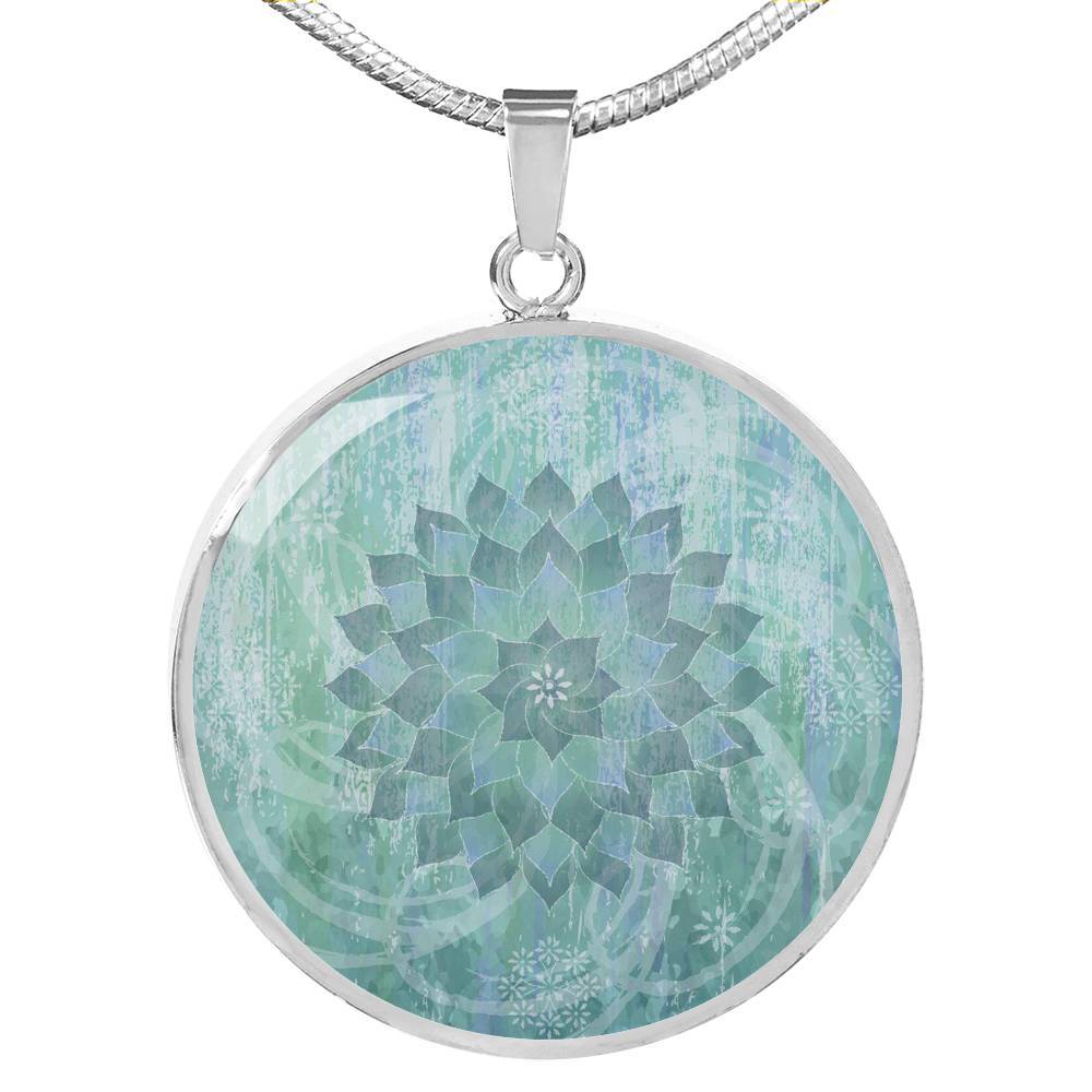 The Ocean Hues Necklace