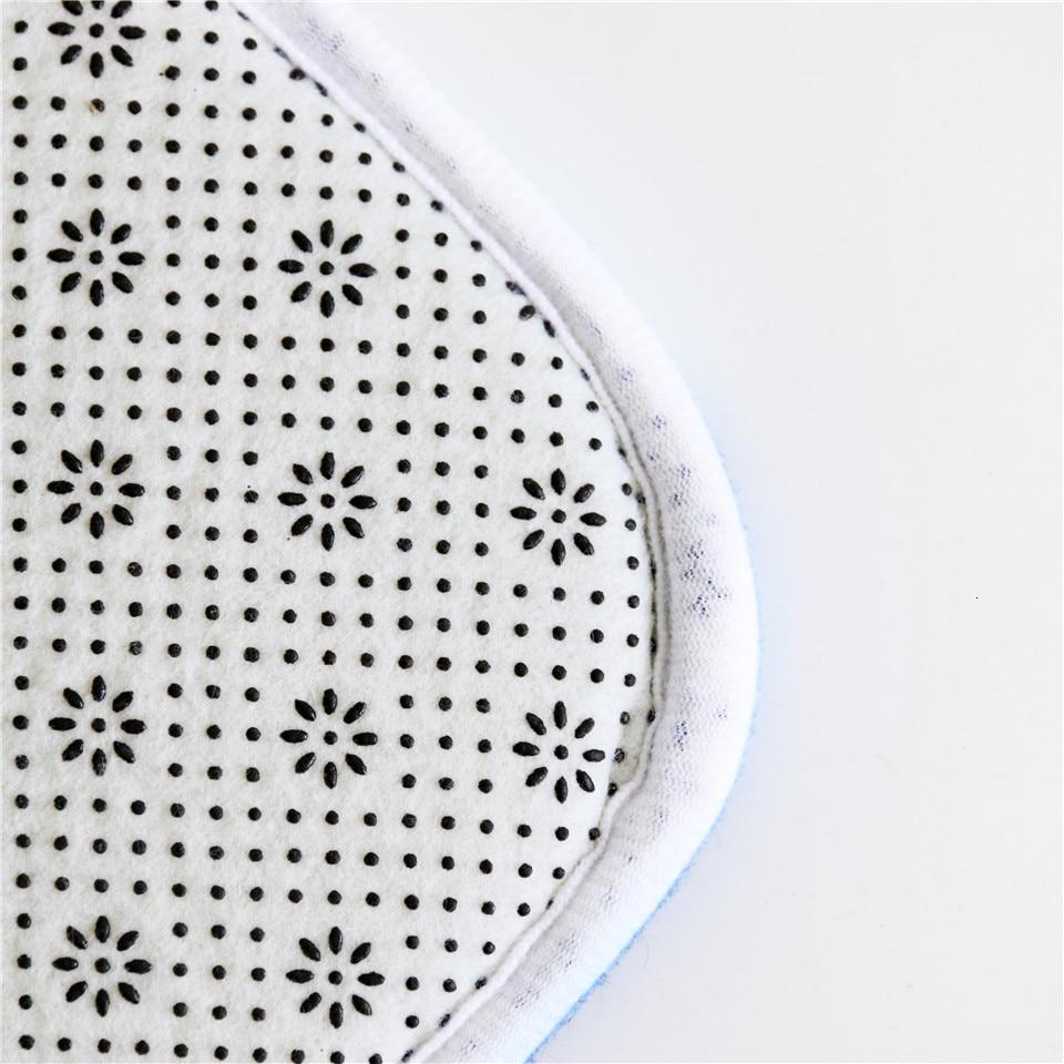 World Wanderer Round Area Rug